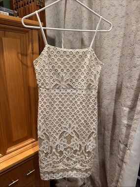 Lena nude/white Lace Mini Dress with Spaghetti Straps